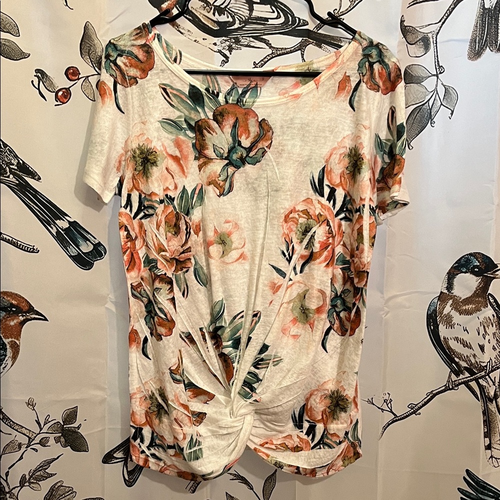 Floral Knot Front Women Top EUC